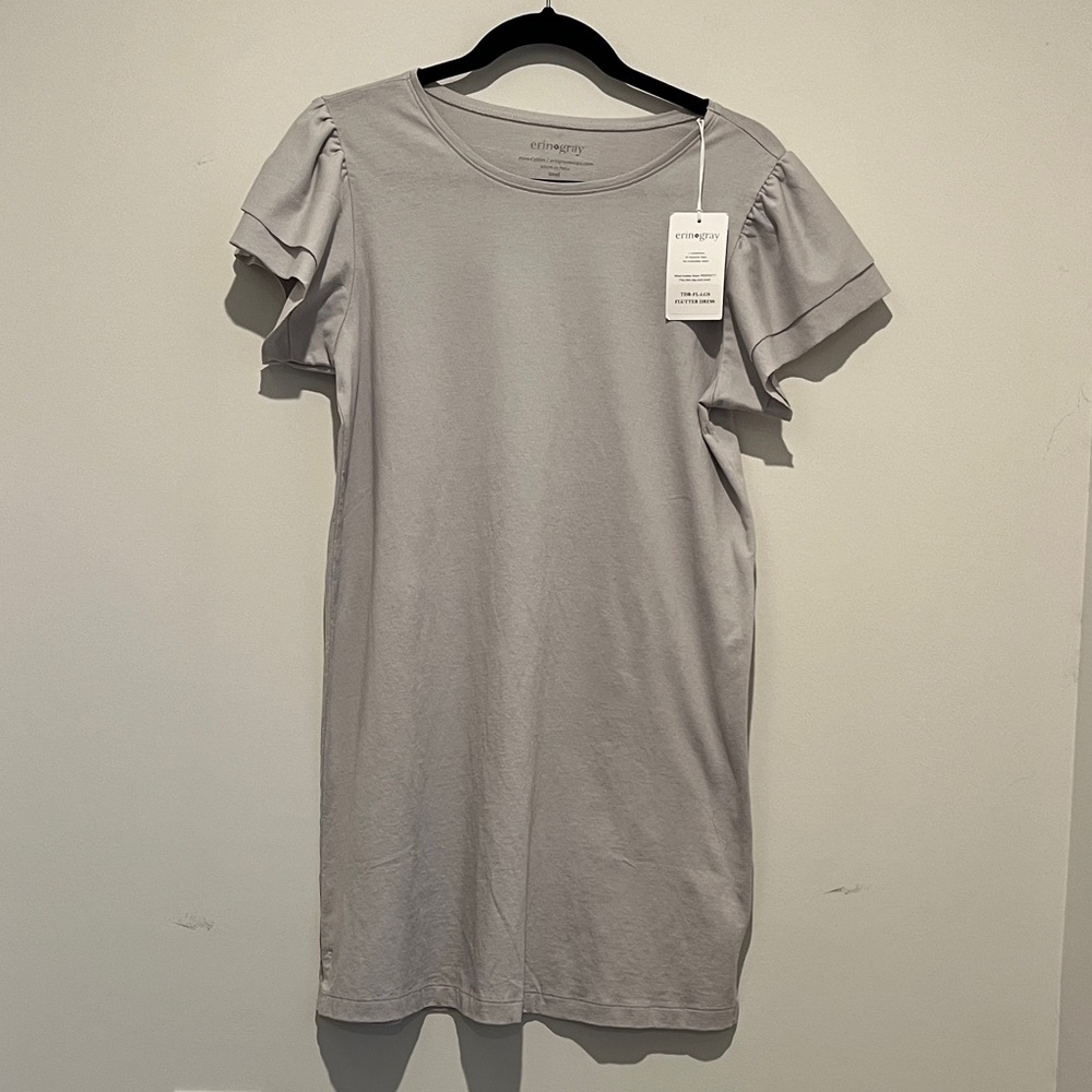 New Erin Gray Flutter Sleeve Dress in Gray Size Small